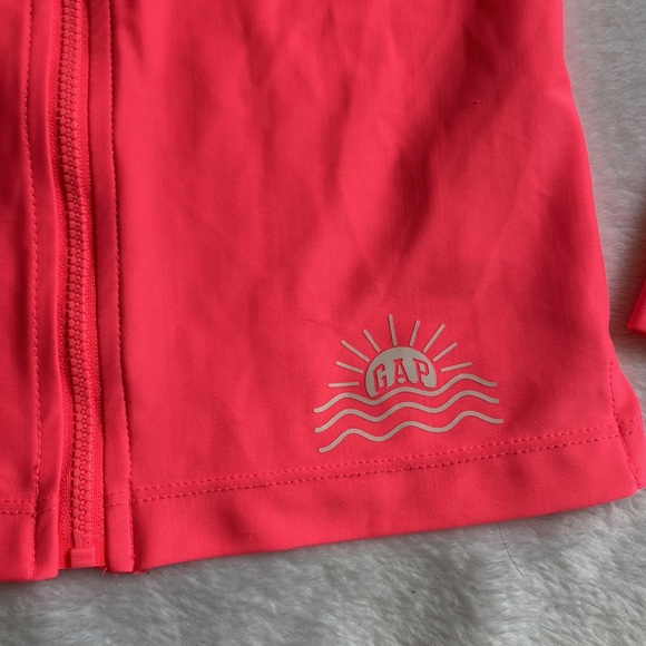 Rash Guard Zip Top - Picture 2 of 3